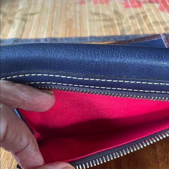 Dooney & Bourke Blue Leather Wallet - Picture 7 of 9